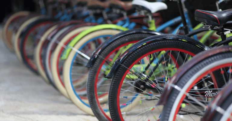 Mise à disposition gratuite de vélos aux salariés